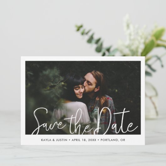 Eenvoudig modern fotohuwelijk: sla de datumkaart o save the date (Staand voorkant)