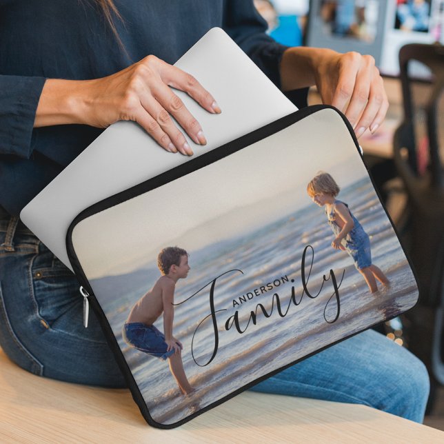 Eenvoudig modern fotosjabloon Aangepaste naam Laptop Sleeve (Creator heeft geüpload)