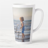 Eenvoudig modern fotosjabloon Aangepaste naam Latte Mok (Rechts)