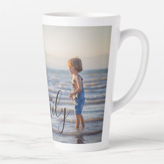 Eenvoudig modern fotosjabloon Aangepaste naam Latte Mok (Rechts)