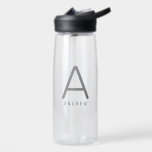 Eenvoudig Modern Gepersonaliseerd Monogram Waterfles<br><div class="desc">Eenvoudig en modern gepersonaliseerd initiaal monogram en naam op een heldere plastic waterfles gedrukt in ingetogen en elegante,  professioneel ogende naam,  ideaal voor jongens,  tieners en mensen die houden van meer subtiele design.</div>