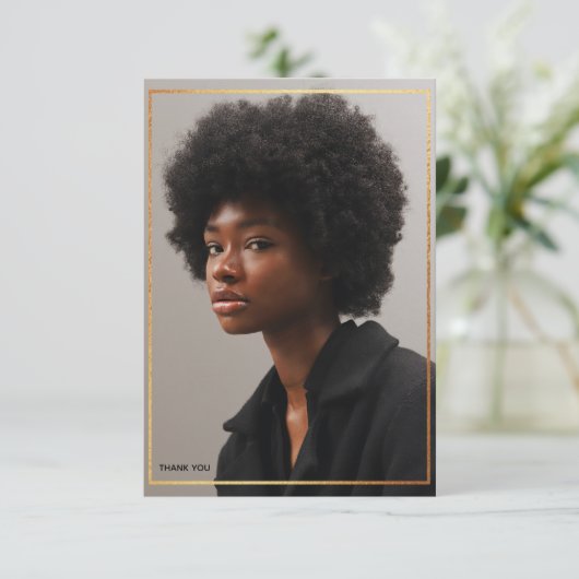 Eenvoudig, modern Gold Border Afstuderen Hartelijk Kaart (Staand voorkant)