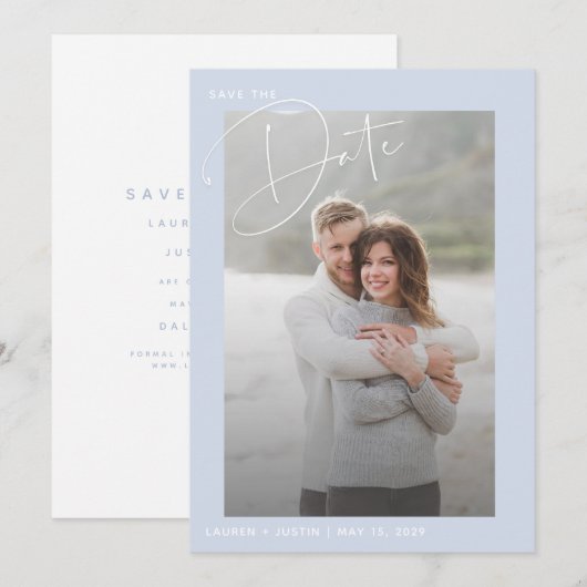 Eenvoudig modern lichtblauw en wit fotohuwelijk save the date (Voorkant / Achterkant)