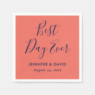 Eenvoudig modern marineslauw en koraalhuwelijk servet