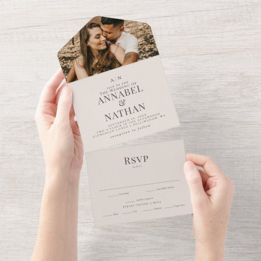 Eenvoudig modern monogram en fotohuwelijk all in one uitnodiging (Afscheurbaar)