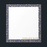 Eenvoudig modern patroon van gouden Stippen op naa Notitieblok<br><div class="desc">Een eenvoudig en modern patroon van gouden stippen op een donkerblauwe zeeachtergrond,  gepersonaliseerd met jouw naam. Neem contact met me op met vragen of verzoeken.</div>