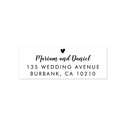 Eenvoudig Modern Script Hart Bruiloft Retouradres Zelfinktende Stempel (Design)