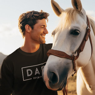 Eenvoudig modern wit Lijst-papa Est. 2024 T-shirt