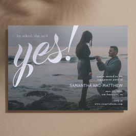 Eenvoudig modern zei ze ja Foto Engagement Party Kaart
