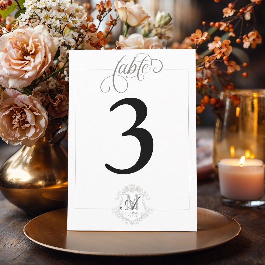 Eenvoudig  Monogram Crest Trouwtafel Nummer Kaart
