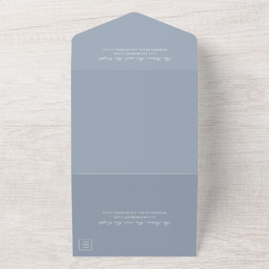 Eenvoudig Monogram Elegant Dusty Blue Wedding All In One Uitnodiging (Buitenkant)