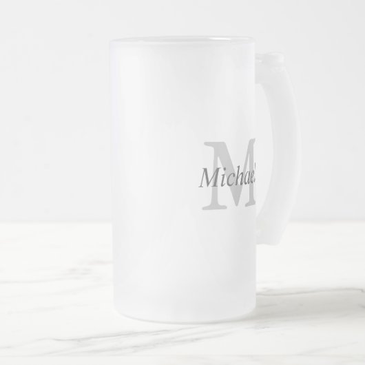 Eenvoudig Monogram Initiaal en Naam Matglas Bierpul (Voorkant rechts)