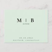 Eenvoudig Monogram Mint QR Code Bewaar de datum Briefkaart (Voorkant)