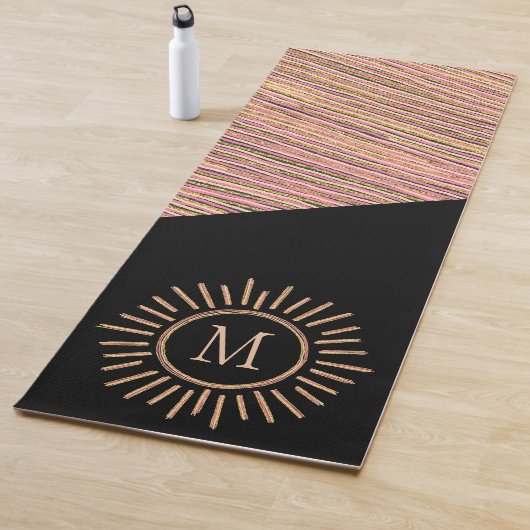 Eenvoudig monogram modern Gold Roze zwart Yogamat (In situ)