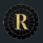 Eenvoudig Monogram Modern Zwart Goud Dartbord<br><div class="desc">Dit is een eenvoudig, modern, gepersonaliseerd monogram ontwerp. Dit stijlvolle ontwerp is in trending zwart en goud met stijlvolle typografie. Het is perfect voor een gepersonaliseerd geschenk of ideaal als een stijlvolle nieuwe toevoeging aan uw speelkameruitrusting. Voeg eenvoudig uw initiaal letter toe door het te typen in het personaliseer dit...</div>