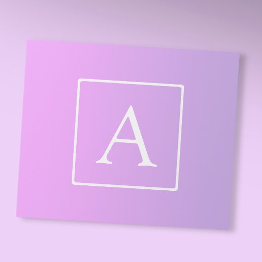 Eenvoudig Monogram | Subtiele roze/Paarse ombre Cadeaupapier
