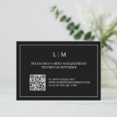 Eenvoudig Monogram Zwart QR Code Bruiloft RSVP Kaa Bedankkaart (Staand voorkant)