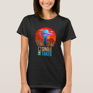 Eenvoudig of overgenomen Alien UFO-Valentijns T-shirt
