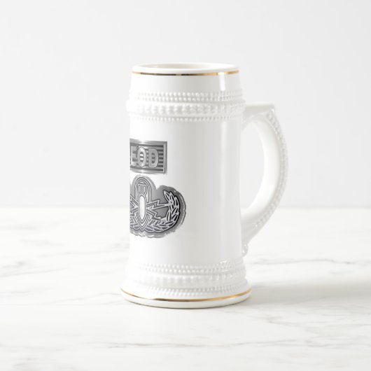 Eenvoudig ontworpen herdenkingsEOD Bierpul (Voorkant rechts)