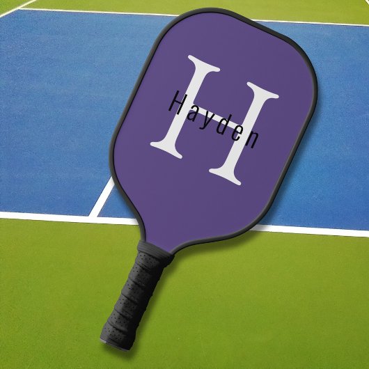 Eenvoudig Paars monogram naam + Initiaal Pickleball Paddle