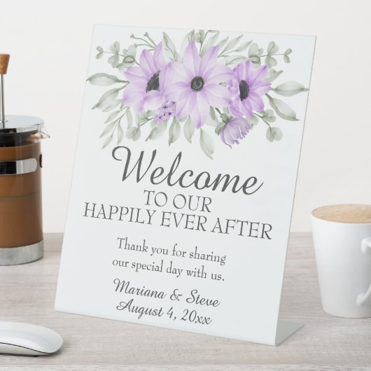 Eenvoudig Paarse Floral Wedding Reclamebord Met Voetstuk (Insitu)