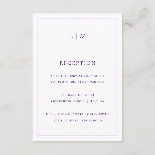 Eenvoudig Paarse Monogram Elegante bruiloft Informatiekaartje (Voorkant)