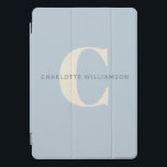 Eenvoudig persoonlijk monogram en naam in blauw iPad pro cover<br><div class="desc">Eenvoudig persoonlijk monogram en naam in Dusty Blue iPad Case</div>