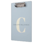 Eenvoudig persoonlijk monogram en naam in blauw klembord (Links)