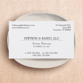 Eenvoudig professioneel en klassiek wit visitekaartje