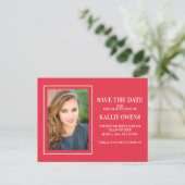 Eenvoudig rood wit Afstuderen sparen de Datum Aankondigingskaart (Staand voorkant)