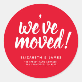 Eenvoudig rood wit script dat we hebben verplaatst ronde sticker
