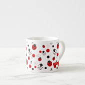 Eenvoudig rood, zwart en wit ladybug-patroon espresso kop (Voorkant rechts)
