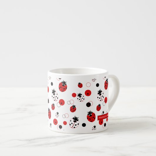 Eenvoudig rood, zwart en wit ladybug-patroon espresso kop (Voorkant rechts)