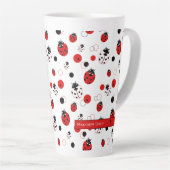 Eenvoudig rood, zwart en wit ladybug-patroon latte mok (Rechterhoek)