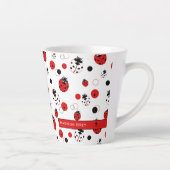 Eenvoudig rood, zwart en wit ladybug-patroon latte mok (Rechts)
