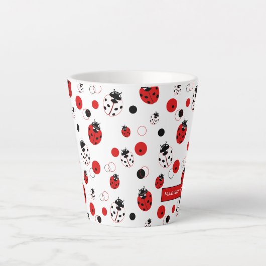 Eenvoudig rood, zwart en wit ladybug-patroon latte mok (Voorkant)