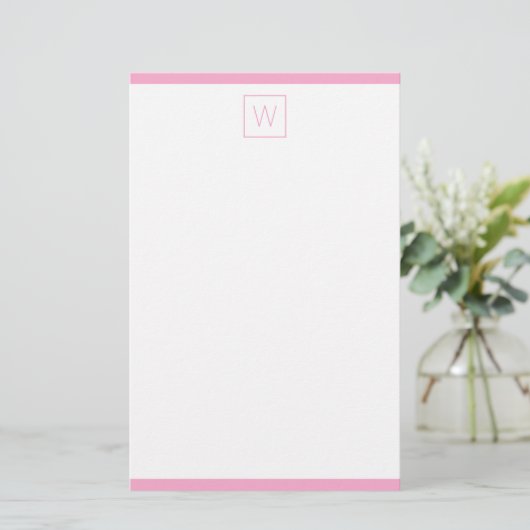 Eenvoudig roze en wit monogram briefpapier (Staand voorkant)