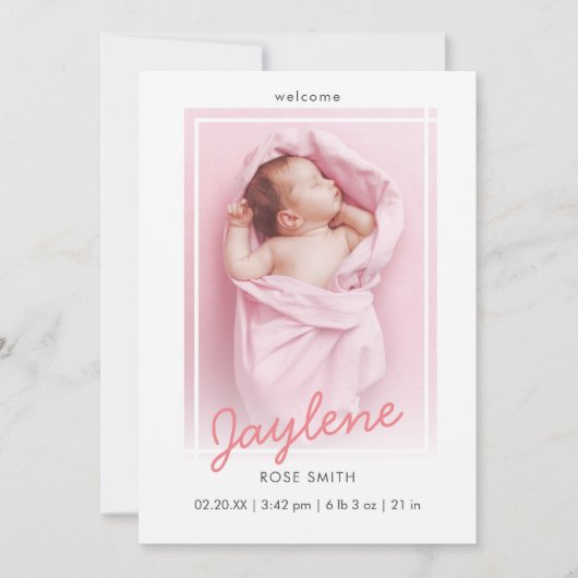 Eenvoudig roze script Newborn Baby Foto Birth Aankondiging (Voorkant)