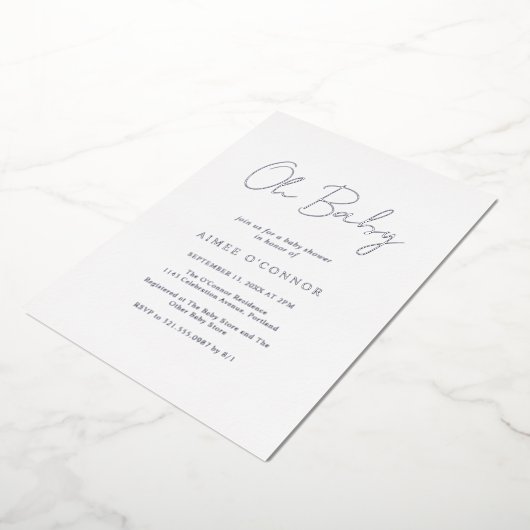 Eenvoudig Rustisch script elegant Baby shower Silv Folie Uitnodiging (Gedraaid)