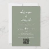 Eenvoudig Sage Green Script Photo QR Code Weddensc Kaart (Achterkant)