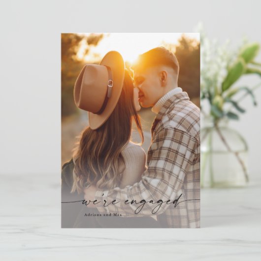 Eenvoudig script 2 foto bruiloft Verloving Kaart (Staand voorkant)