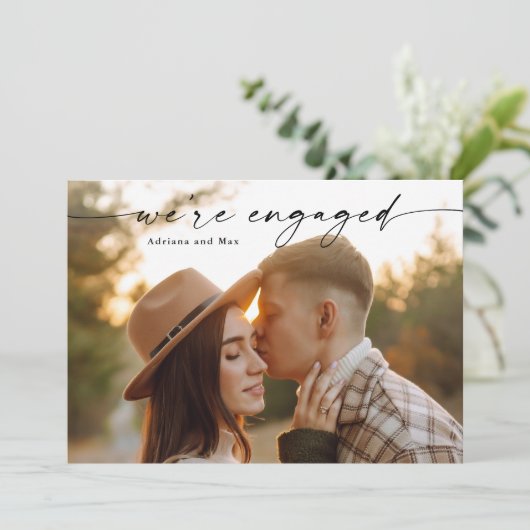 Eenvoudig script 2 foto bruiloft Verloving Kaart (Staand voorkant)