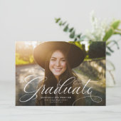 Eenvoudig script afstudeer horizontaal afstuderen aankondiging (Staand voorkant)