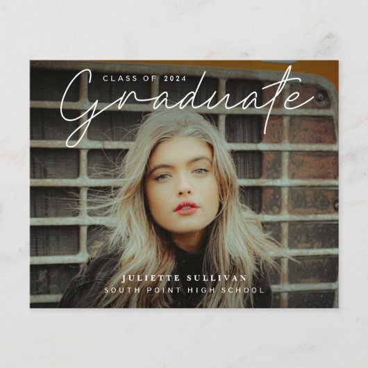 Eenvoudig Script Budget Foto Afstuderen Uitnodigin (Voorkant)