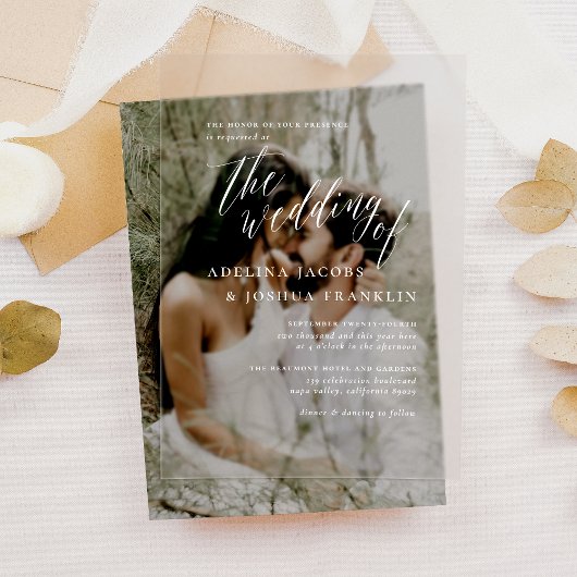 Eenvoudig script kalligrafie elegante bruiloft acryl uitnodigingen