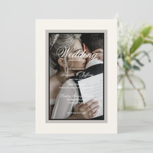 Eenvoudig script Moderne bruiloft uitnodiging (Staand voorkant)