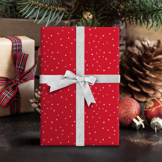 Eenvoudig sterpatroon rode kerst cadeaupapier