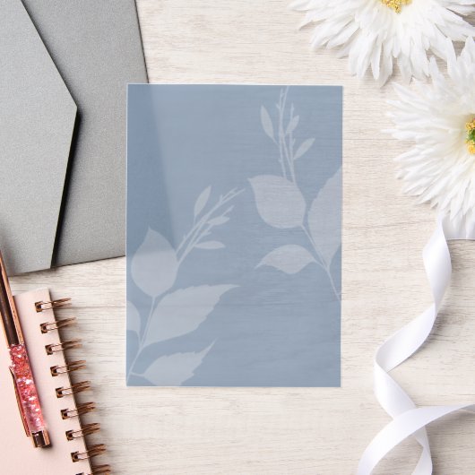 Eenvoudig Stofblauw Vellum met Bladeren Uitnodigingen (Huwelijk)