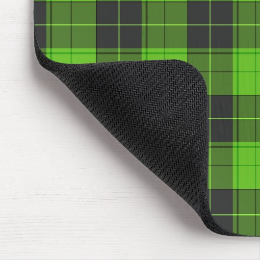 Eenvoudig tartan-patroon in donkergroen muismat (Hoek)