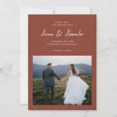 Eenvoudig terracotta script foto bruiloft save the date (Voorkant)